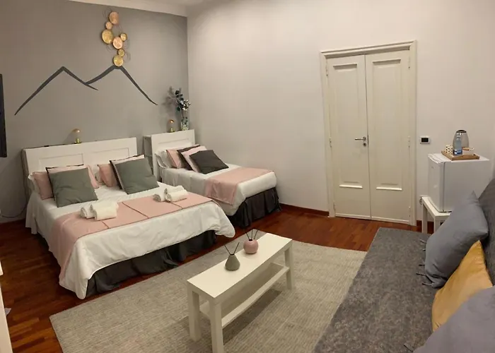 Civico Vesuvio 4* Nápoles